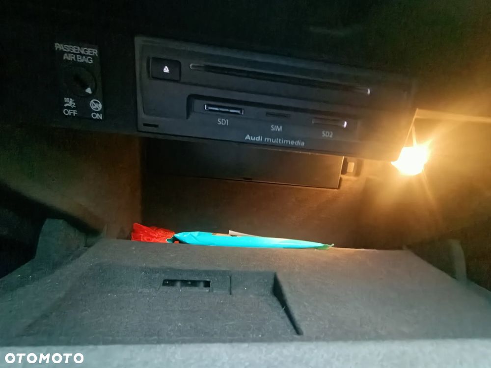 Audi A3 Limousine 1.6 TDI (clean diesel) S line Sportpaket - 24