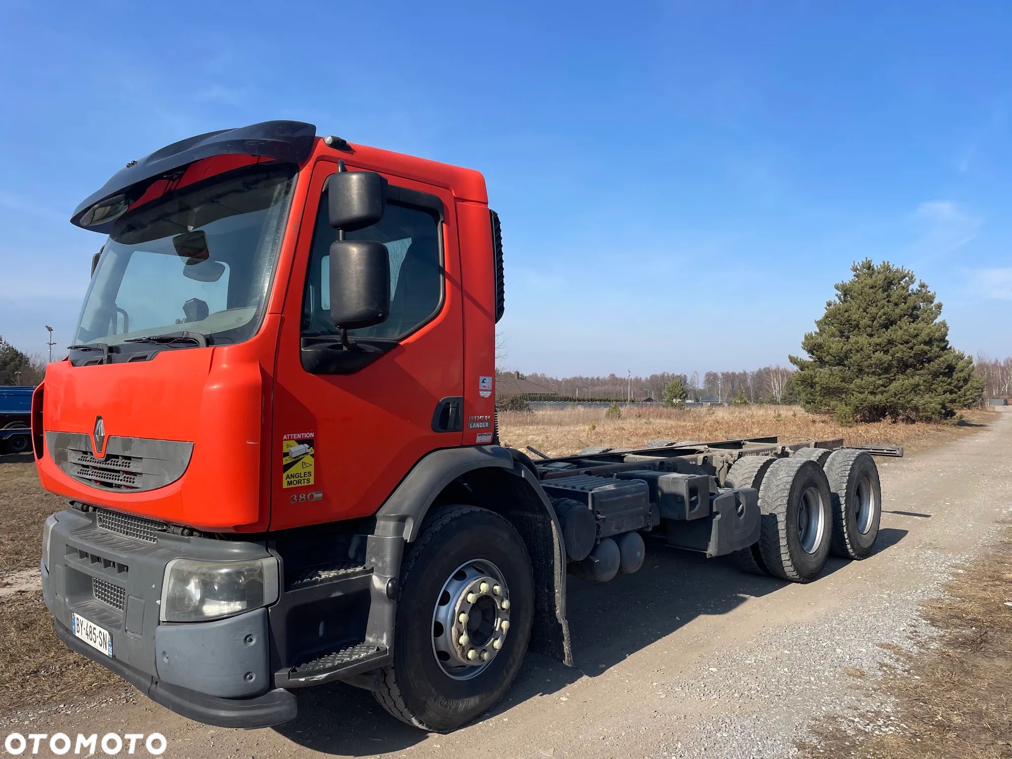 Renault Premium Lander 6X4 - 1