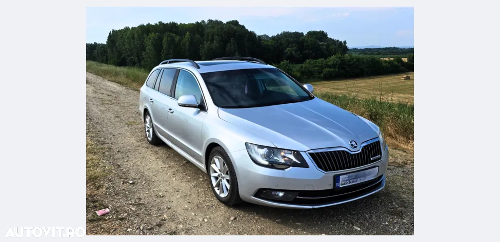 Skoda Superb 1.6 TDI GreenLine - 2