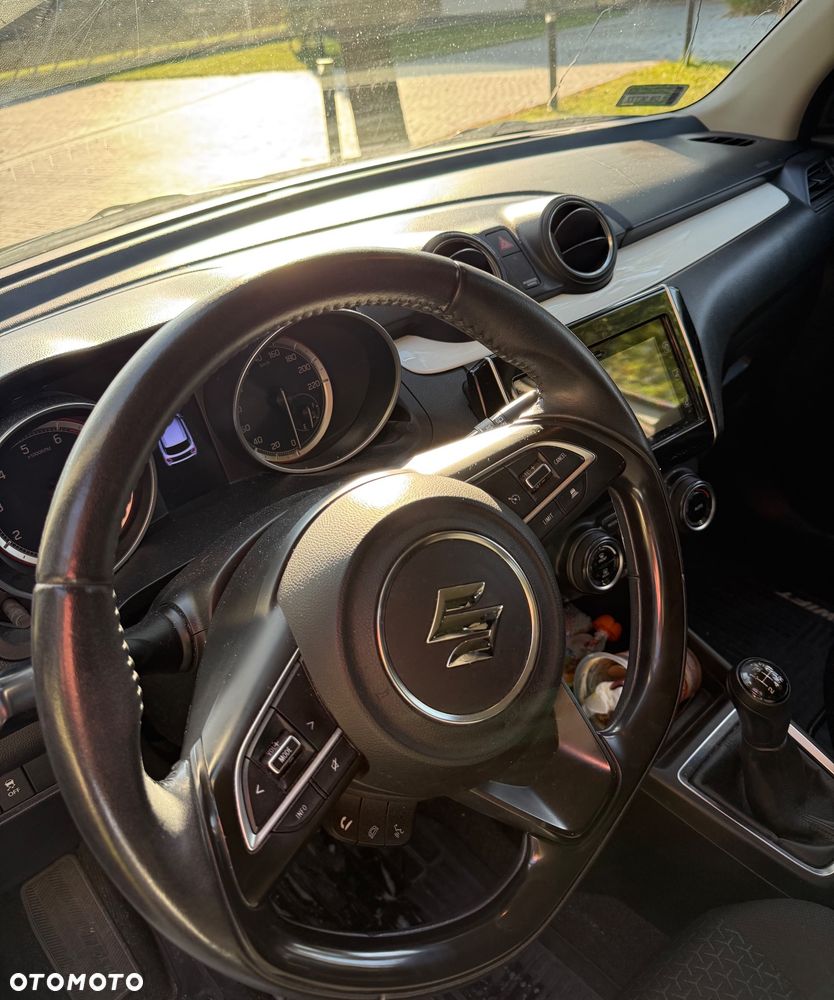 Suzuki Swift - 6