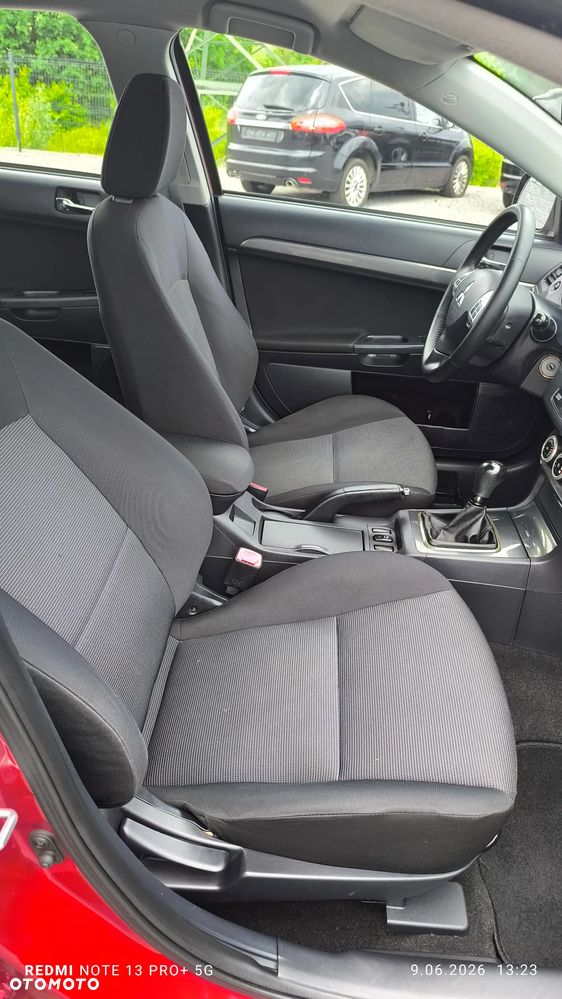 Mitsubishi Lancer 1.8 Instyle - 32