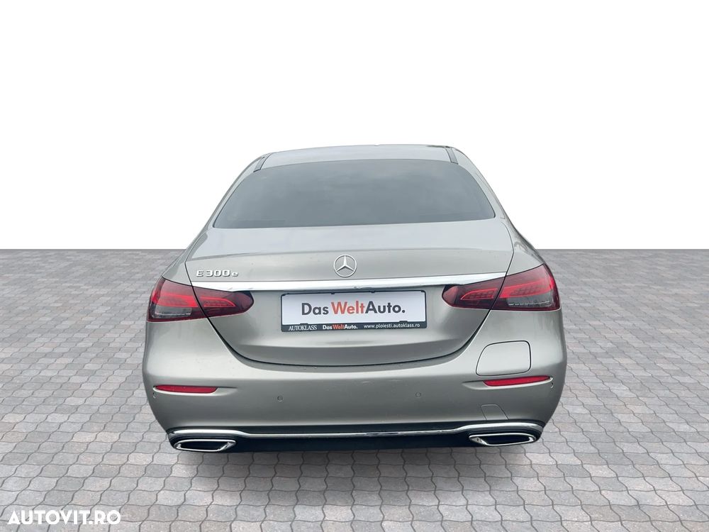 Mercedes-Benz E 2021 photo 4