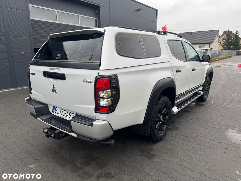 Mitsubishi L200 2.2 d DC Power Stark Basic - 3