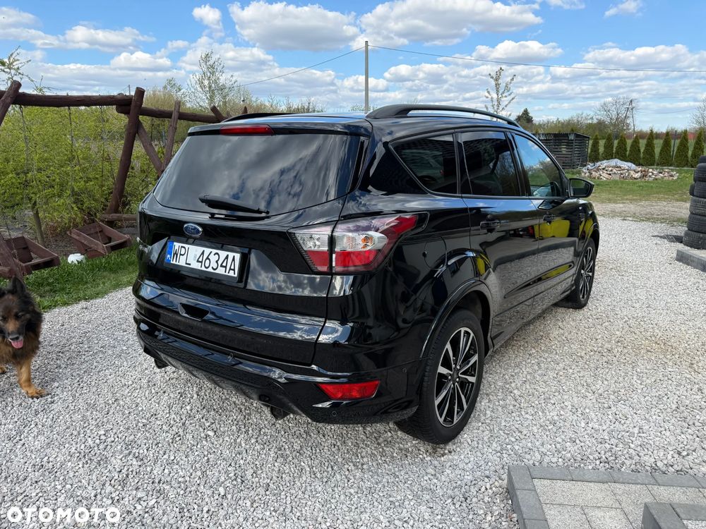 Ford Kuga 1.5 TDCi 2x4 ST-Line - 11