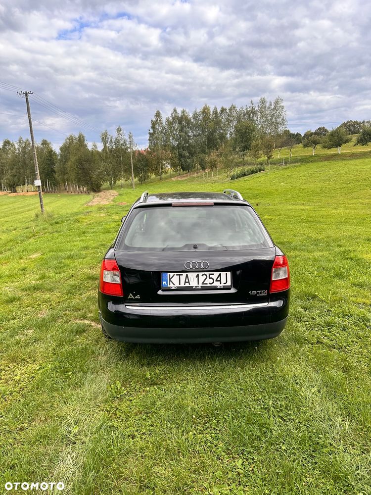 Audi A4 - 1