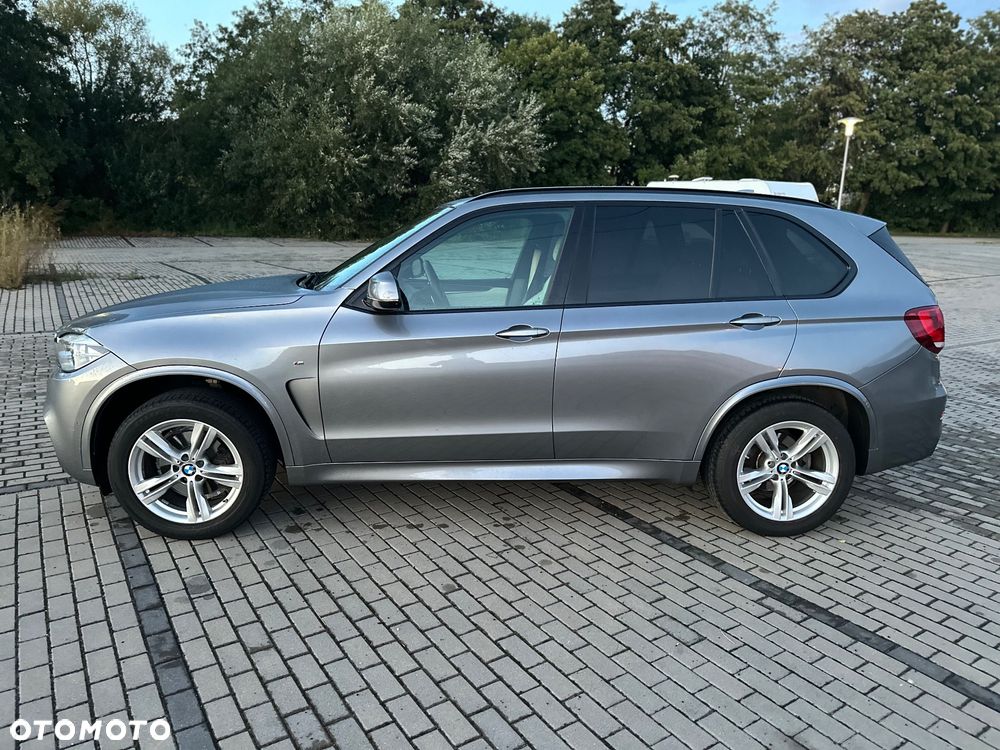 BMW X5 xDrive30d - 33
