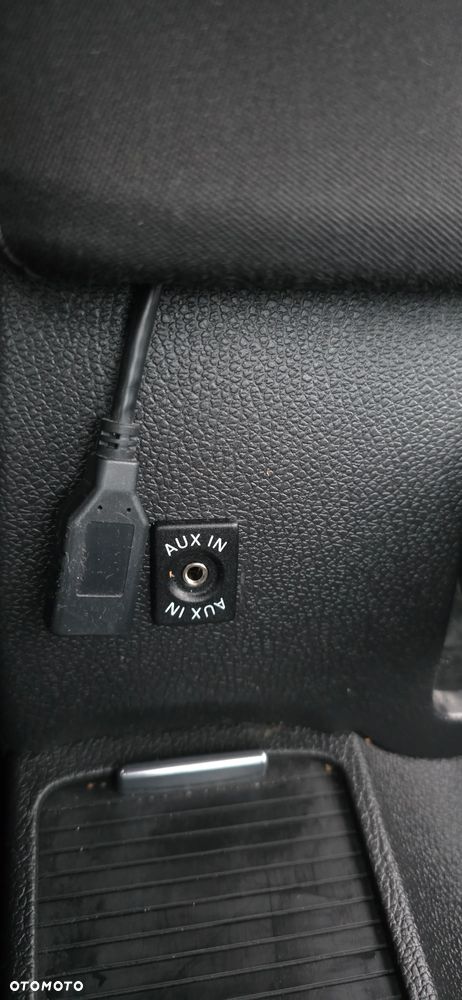 Volkswagen Golf 1.4 TSI Team - 24