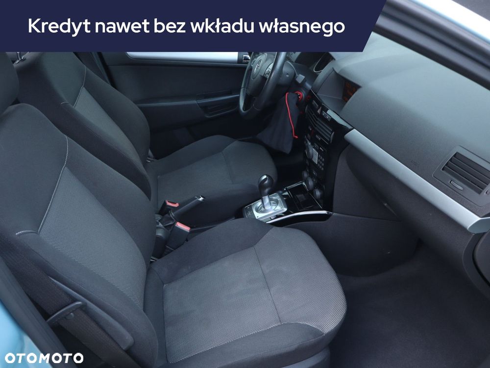 Opel Astra - 11