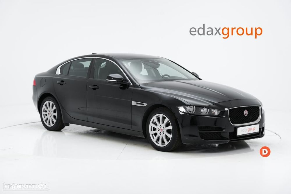 Jaguar XE - 2