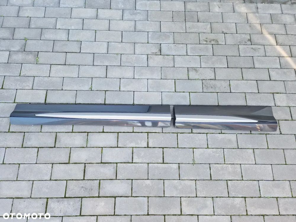 LISTWY DRZWI PRZEDNICH LEWYCH + TYLNYCH LEWYCH AUDI Q3 II 2017-- - 1