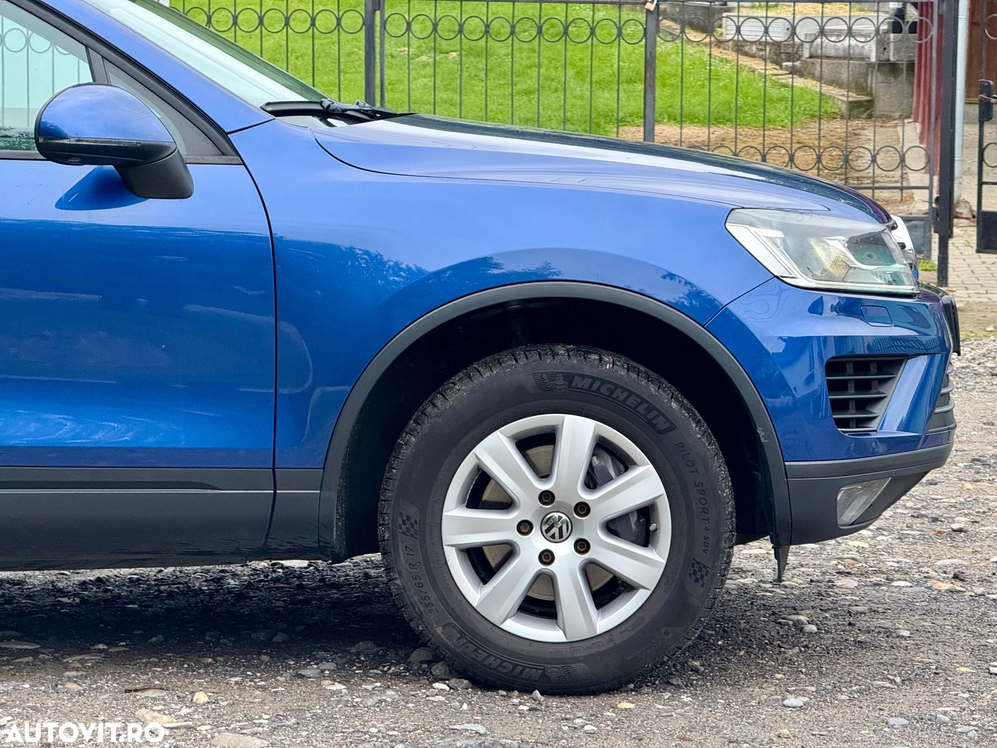 Volkswagen Touareg 3.0 V6 TDI BMT - 7