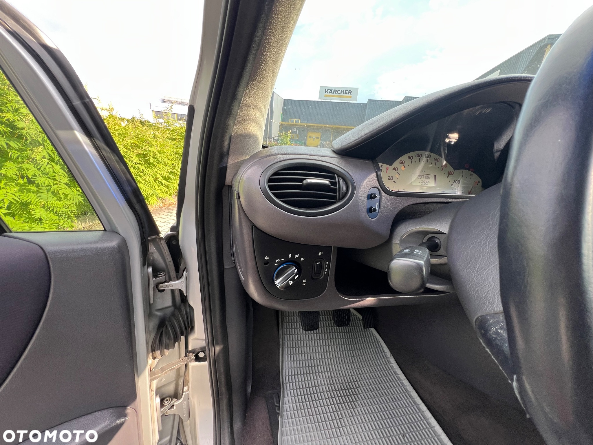 Mercedes-Benz Klasa A 170 CDI Elegance - 28