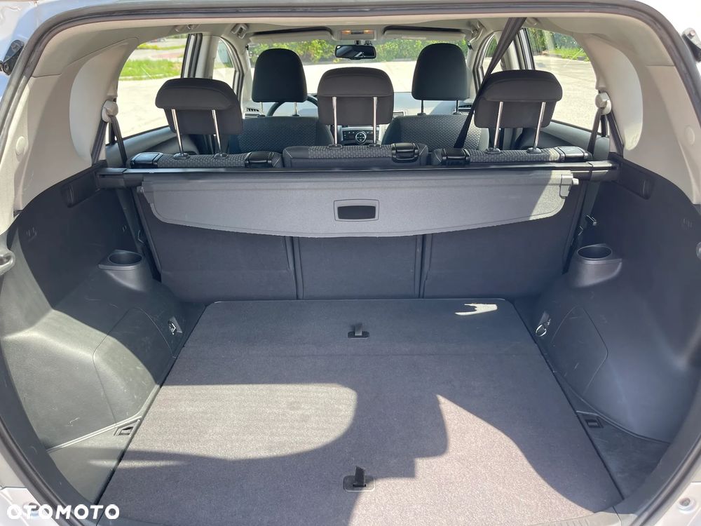 Toyota Verso 2.0 D-4D Premium - 9