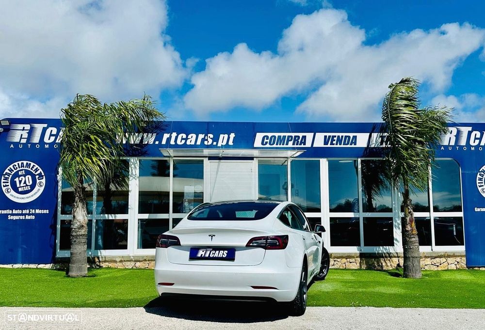 Tesla Model 3 Standard Range Plus RWD - 4