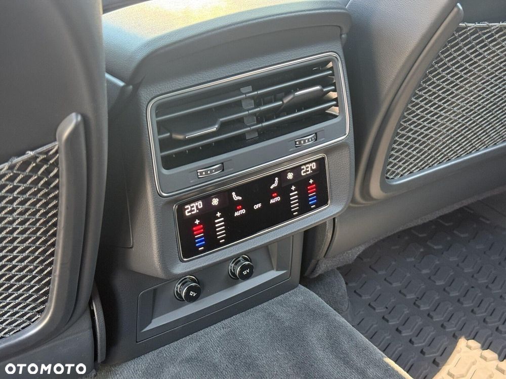Audi Q8 50 TDI mHEV Quattro Tiptronic - 24