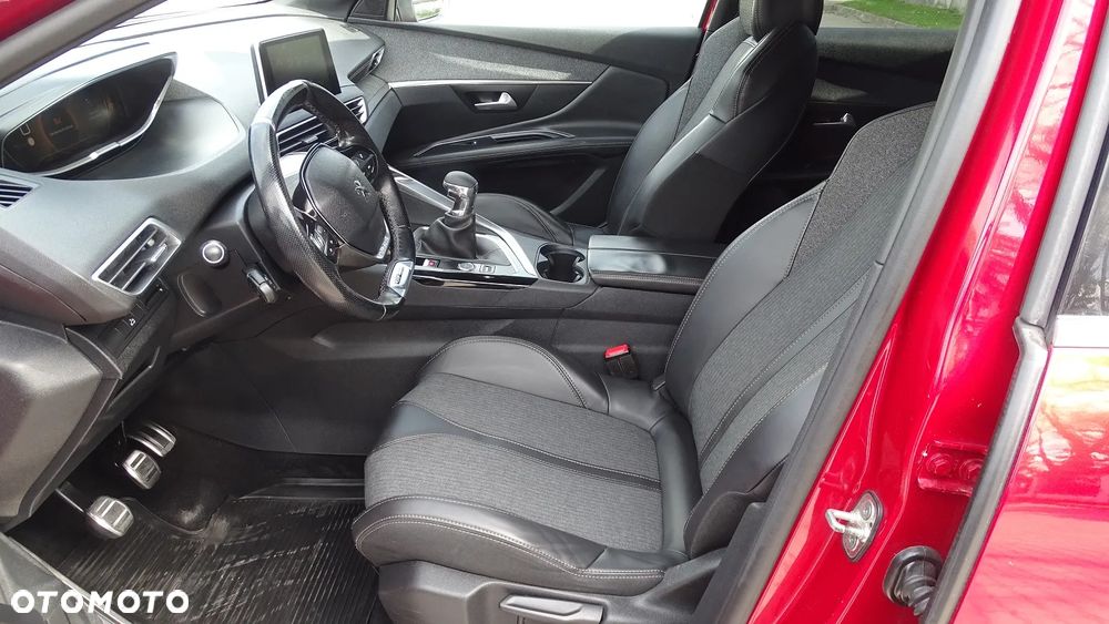 Peugeot 3008 - 12