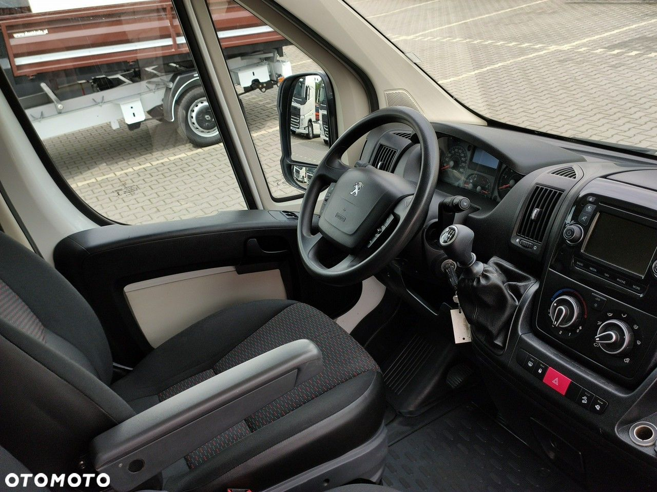Peugeot Boxer - 28