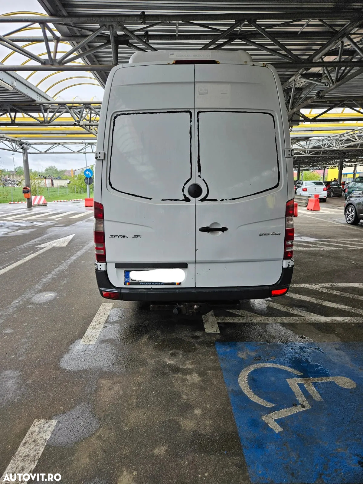 Mercedes-Benz Sprinter - 3