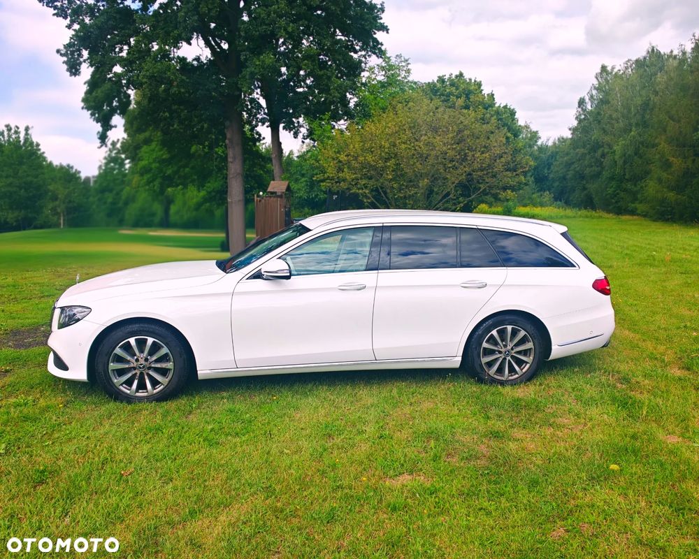 Mercedes-Benz Klasa E 220 d 9G-TRONIC - 12