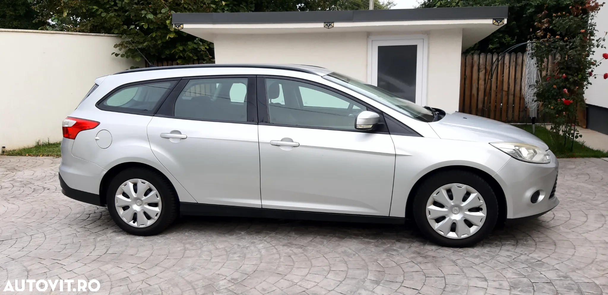 Ford Focus Turnier 1.6 Ti-VCT Champions Edition - 9