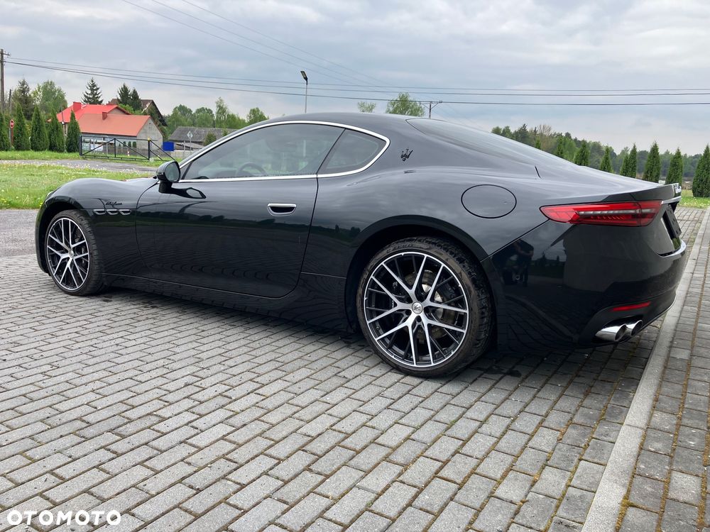 Maserati GranTurismo Modena - 3