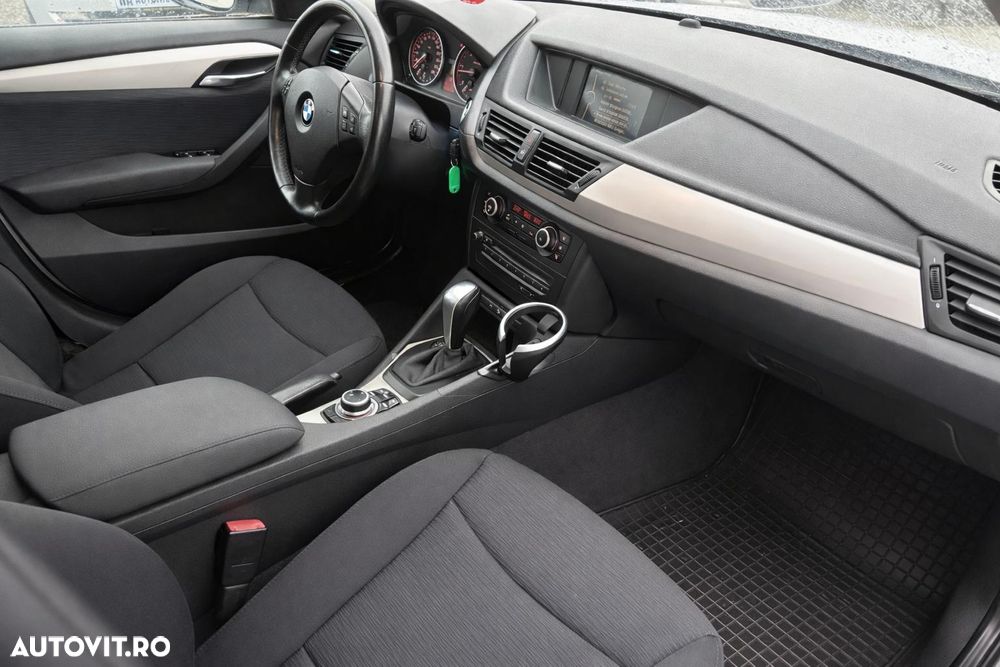 BMW X1 xDrive20d Aut. Sport Line - 7