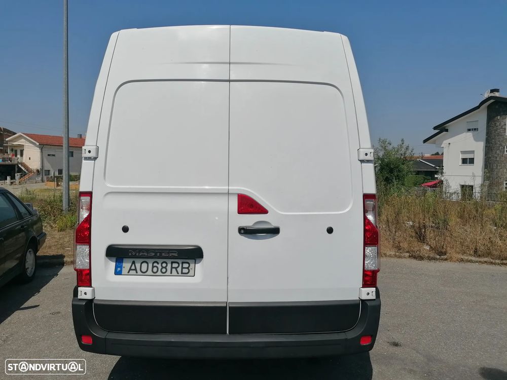 Renault Master 2.3 DCI - 6