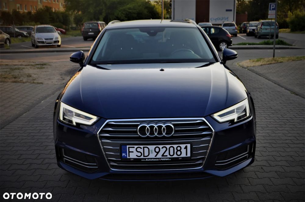 Audi A4 Avant 2.0 TFSI ultra S tronic design - 2