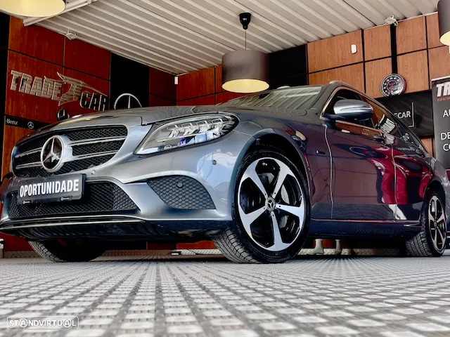 Mercedes-Benz C 300 de Edition - 51