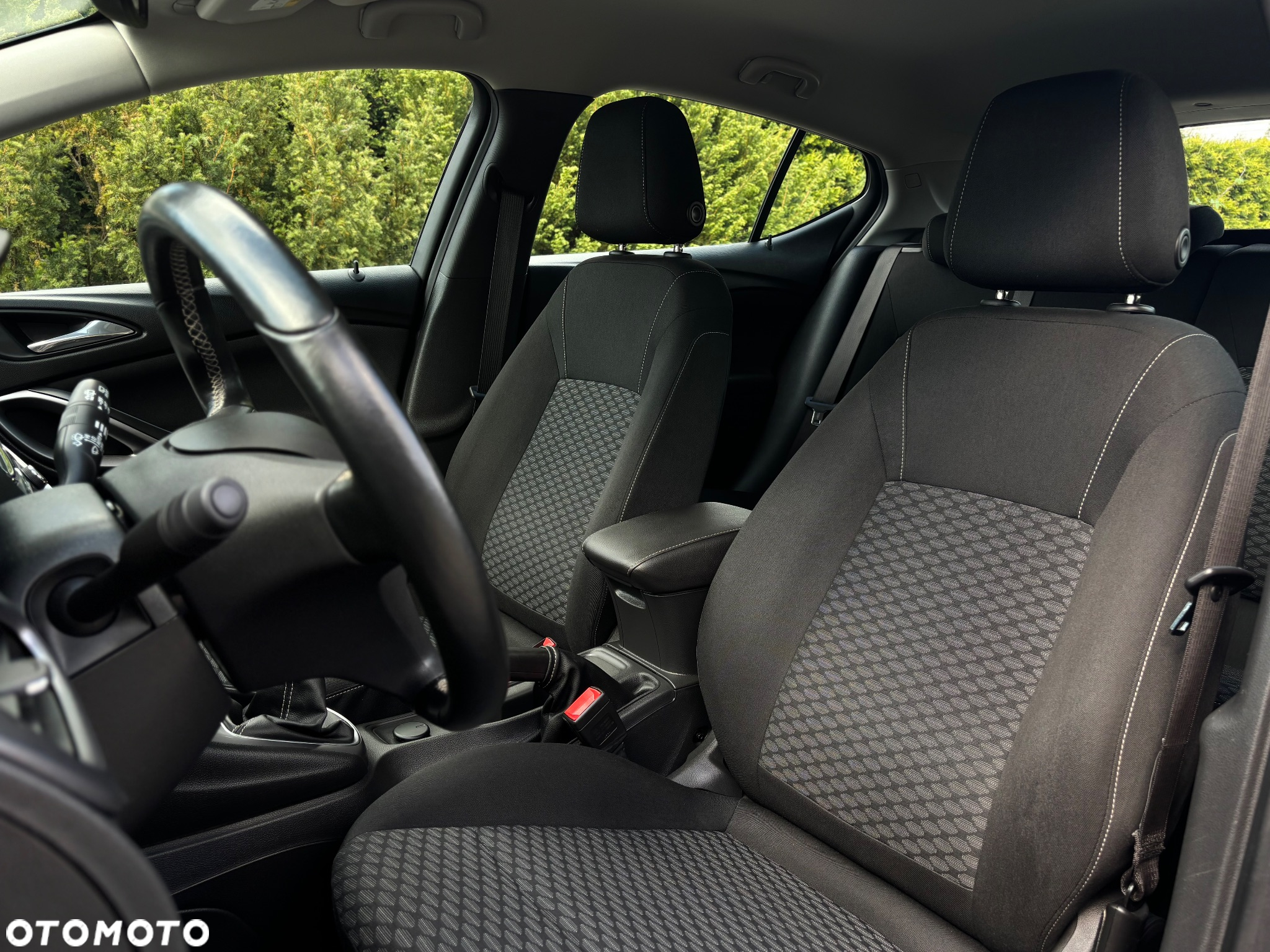 Opel Astra 1.4 Turbo Dynamic - 18