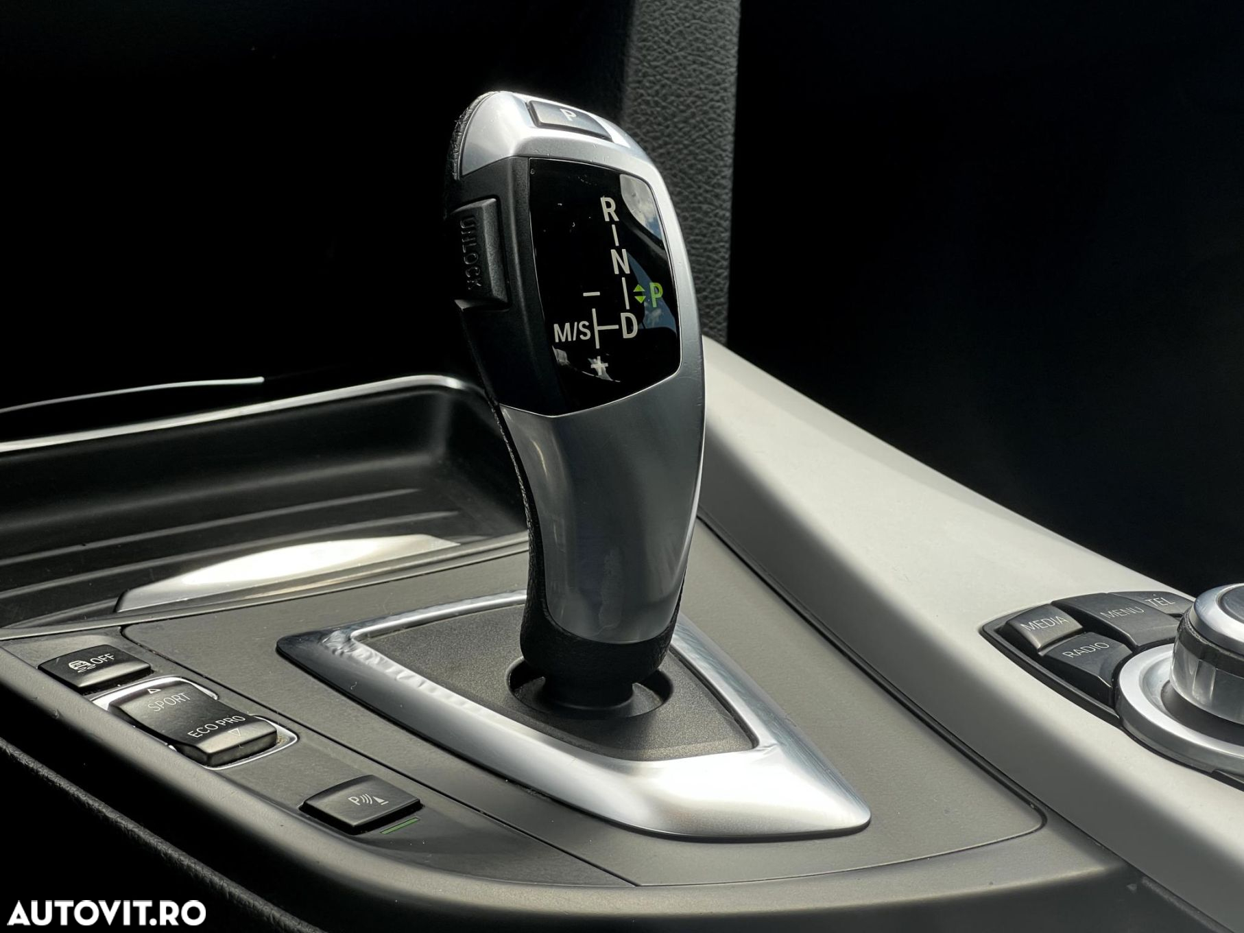 BMW Seria 3 318d GT Aut. - 12