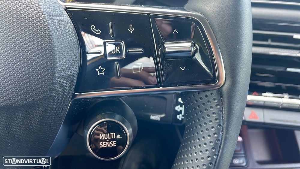 Renault 5 E-Tech 52 kWh Evolution Autonomia Conforto - 13