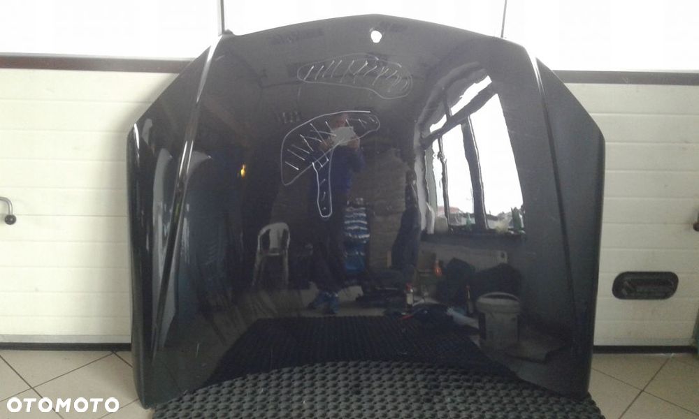 MERCEDES C KLASA W204 MASKA PRZÓD - 1