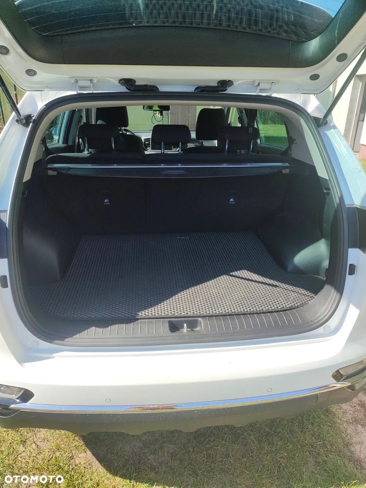 Kia Sportage - 12