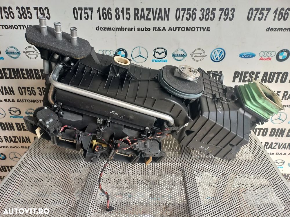 Tulumba Carcasa Aeroterma Bord Bmw Seria 7 F01 F02 F03 F04 Completa Fara Aeroterma Volan Stanga Eur - 2