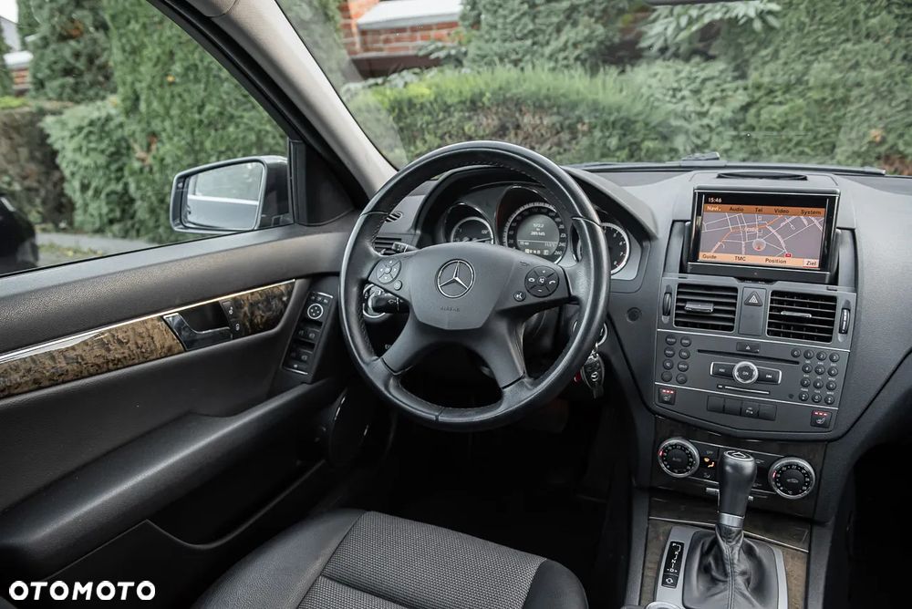 Mercedes-Benz Klasa C - 27
