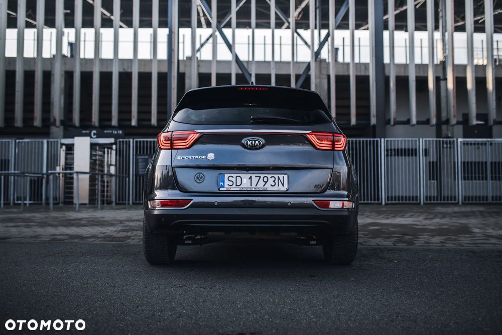 Kia Sportage 1.6 GDI 2WD ISG Dream-Team Edition - 13