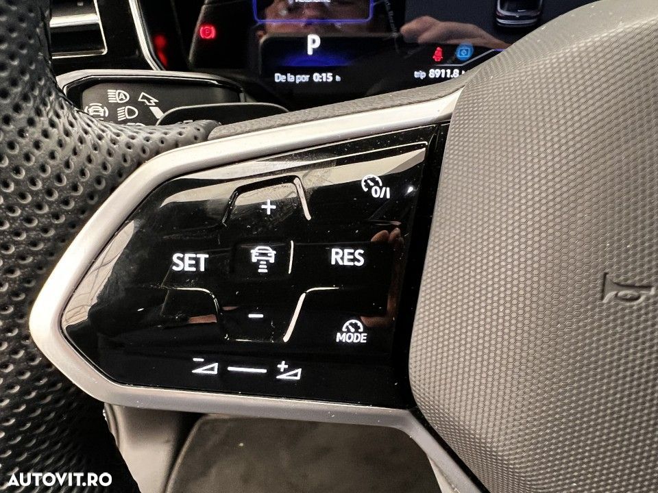 Volkswagen Touareg - 19