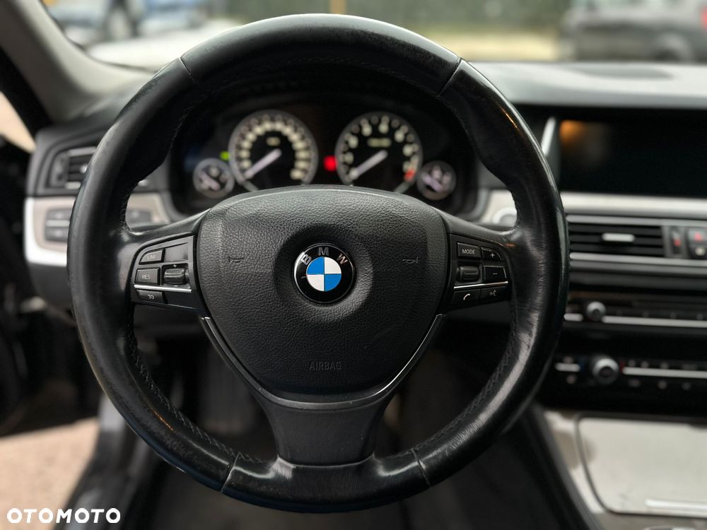 BMW Seria 5 - 17
