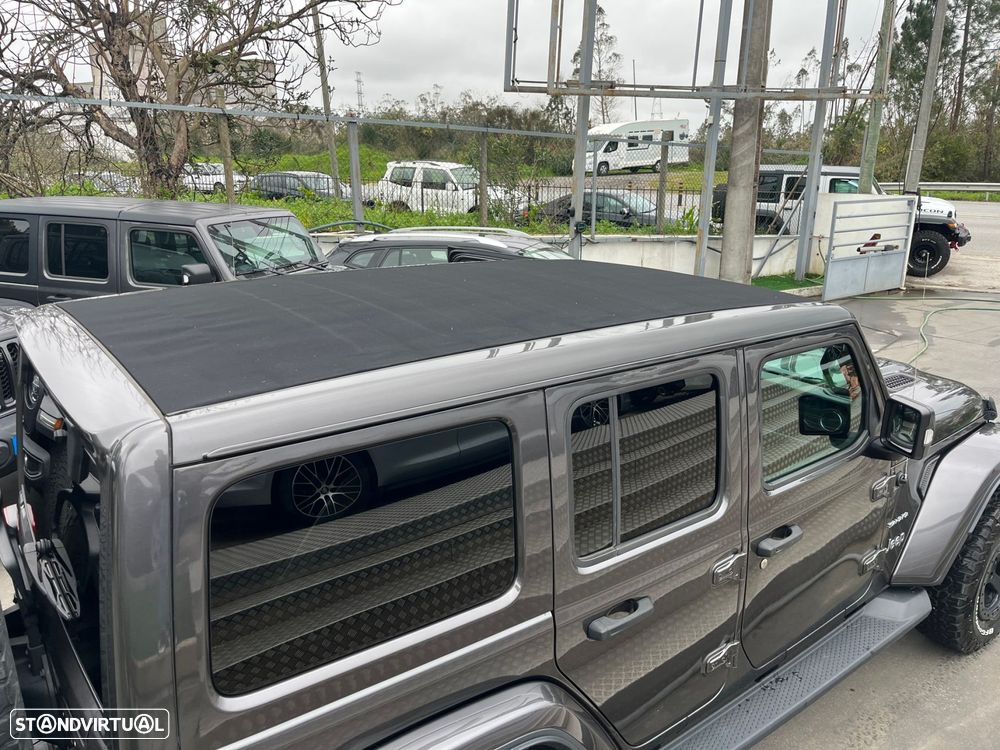 Jeep Wrangler Unlimited 2.2 CRDi AWD Auto Sky One-Touch Sahara - 13