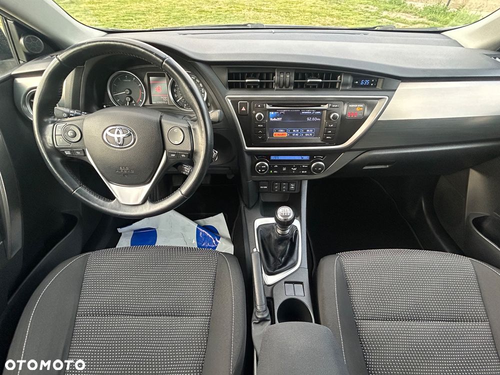 Toyota Auris 1.6 Executive - 20