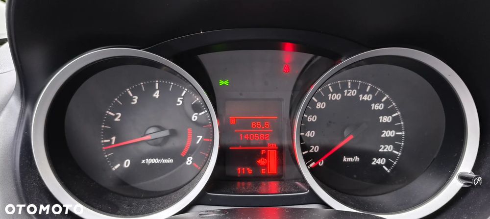 Mitsubishi Lancer - 10