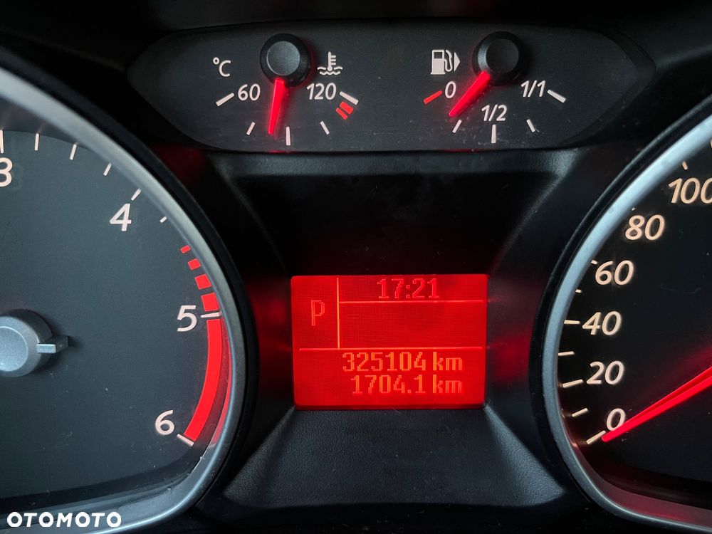 Ford Mondeo 2.0 TDCi Silver X - 12