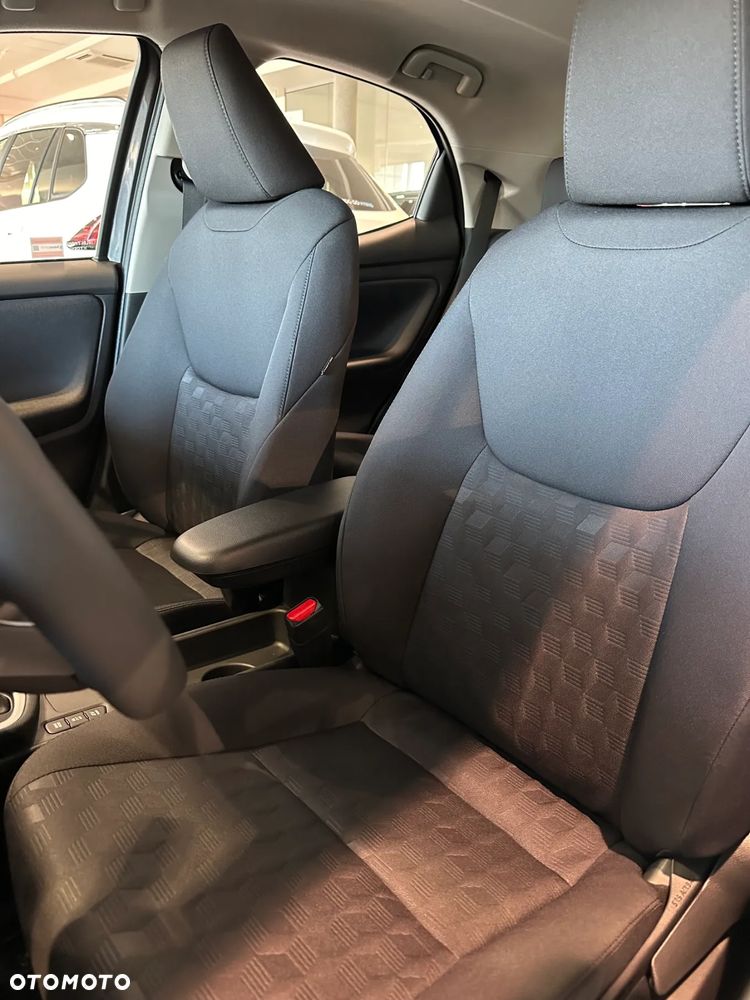 Toyota Yaris - 9