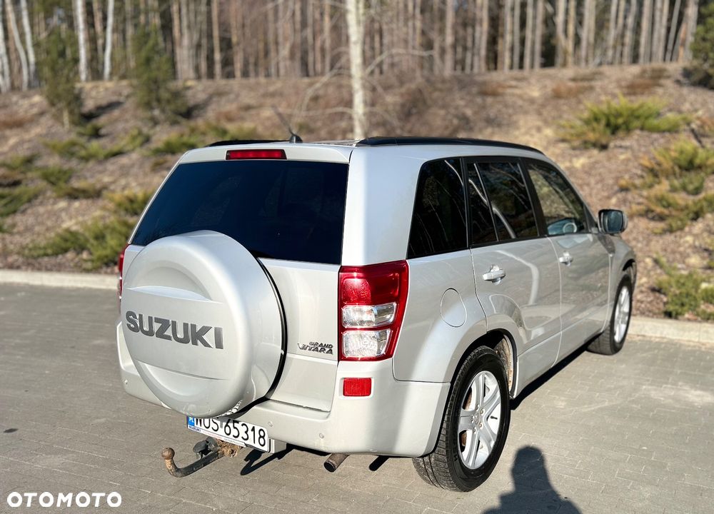 Suzuki Grand Vitara 1.9 DDiS Comfort + DPF - 10