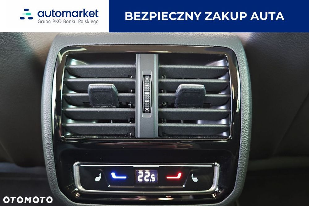 Volkswagen Passat - 15