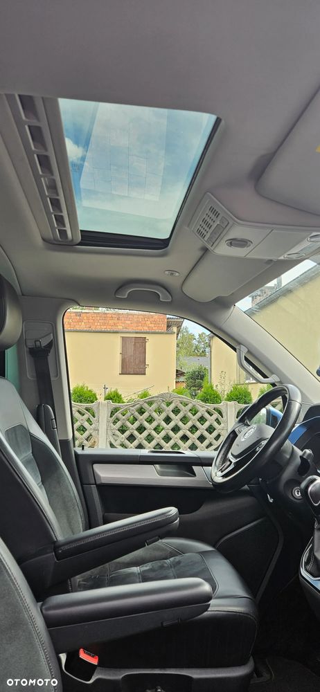 Volkswagen Multivan - 8