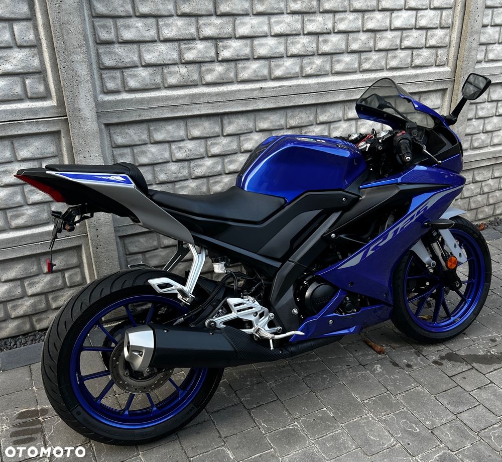 Yamaha YZF - 3