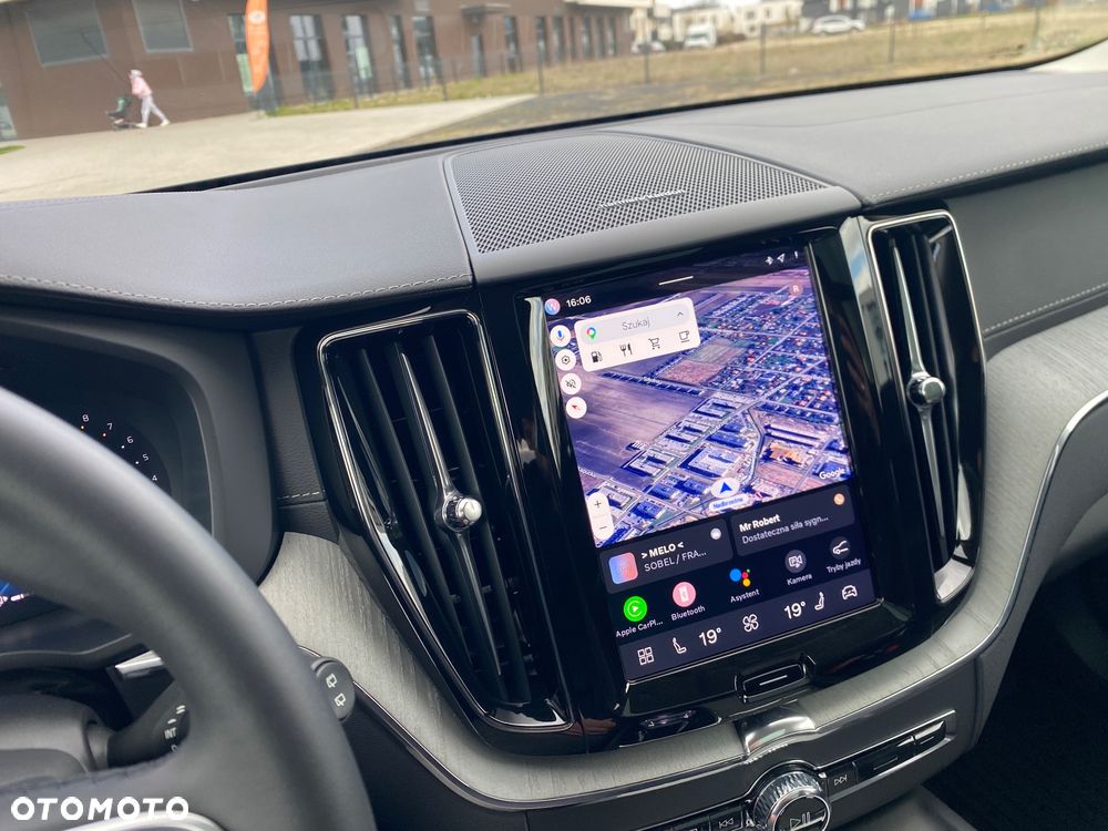 Volvo XC 60 B5 B AWD Ultra Black Edition - 14