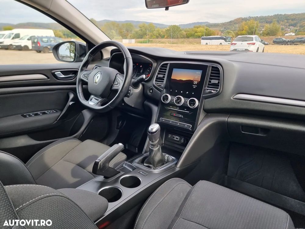 Renault Megane - 6